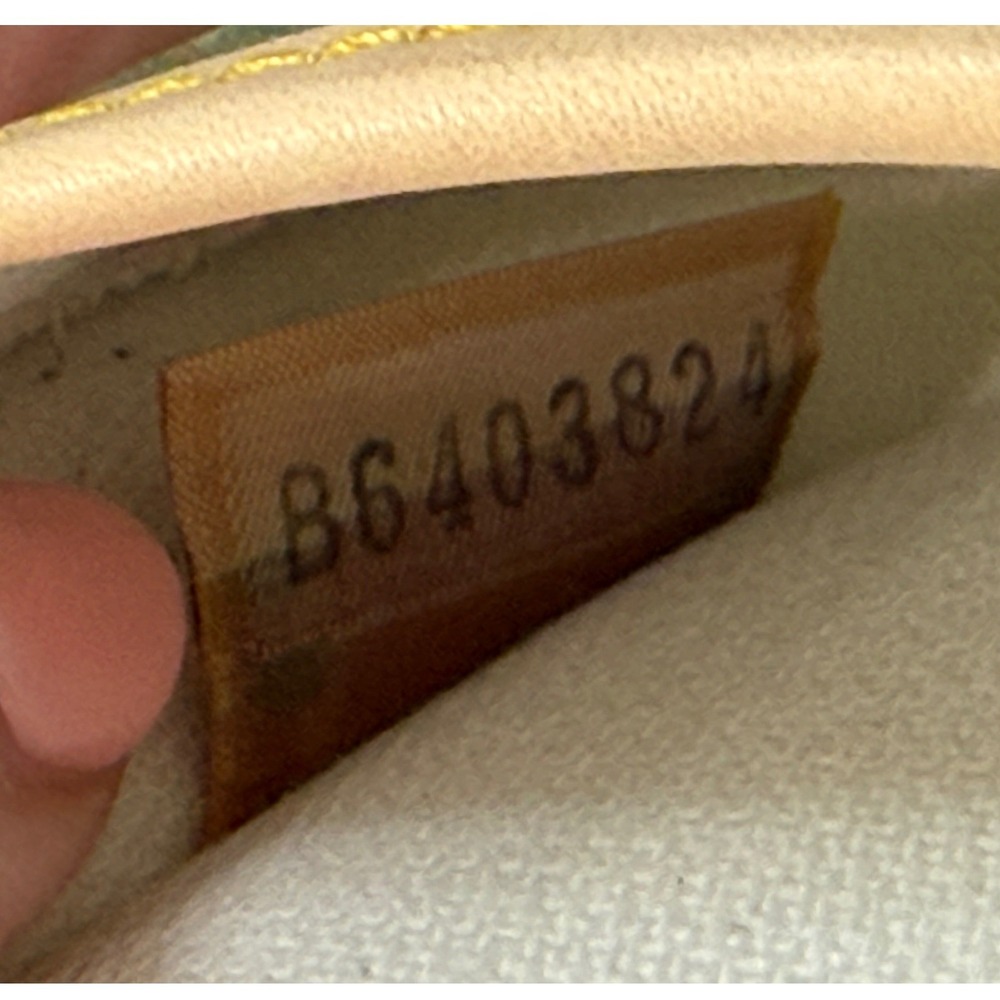 Dooney & Burke Wristlet Green Monogram Logo Leather Y2K Mini Pouch Clutch Bag - Picture 12 of 13